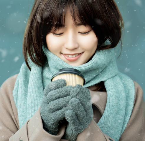 How to Stay Warm and Stylish This Winter