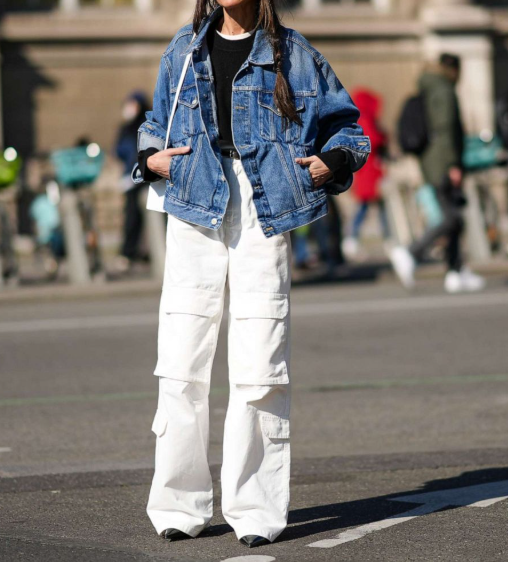 How to Style Cargo Jeans with Confidence