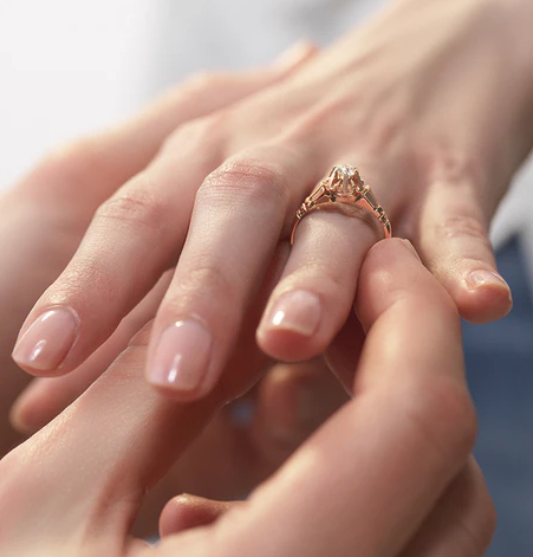Expert Tips for Choosing the Perfect Vintage Engagement Ring
