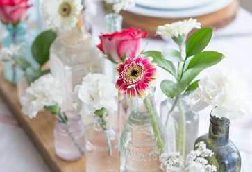 Easy and Creative Flower Arrangements You Can Make at Home