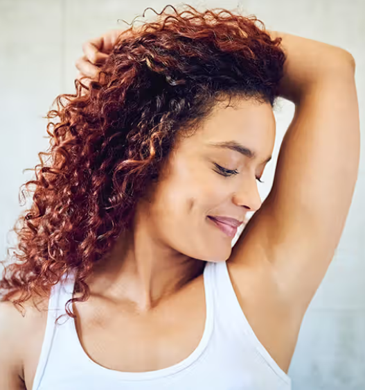 Waxing vs. Sugaring: Understanding the Differences